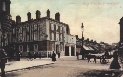 Fire
Station, Corner Lakedale Road and Plumstead
High Street c.1910. Photo: Alan Gibbs